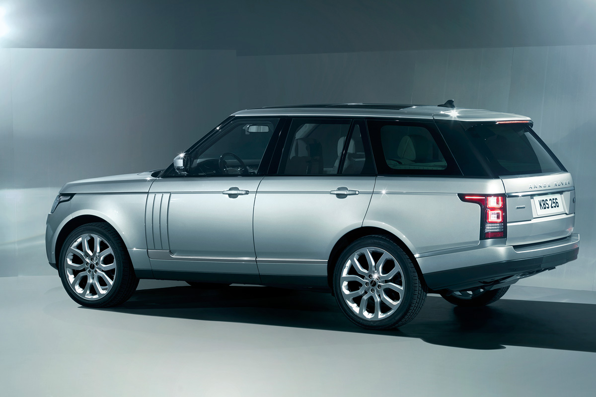 New Range Rover rear three-quarters