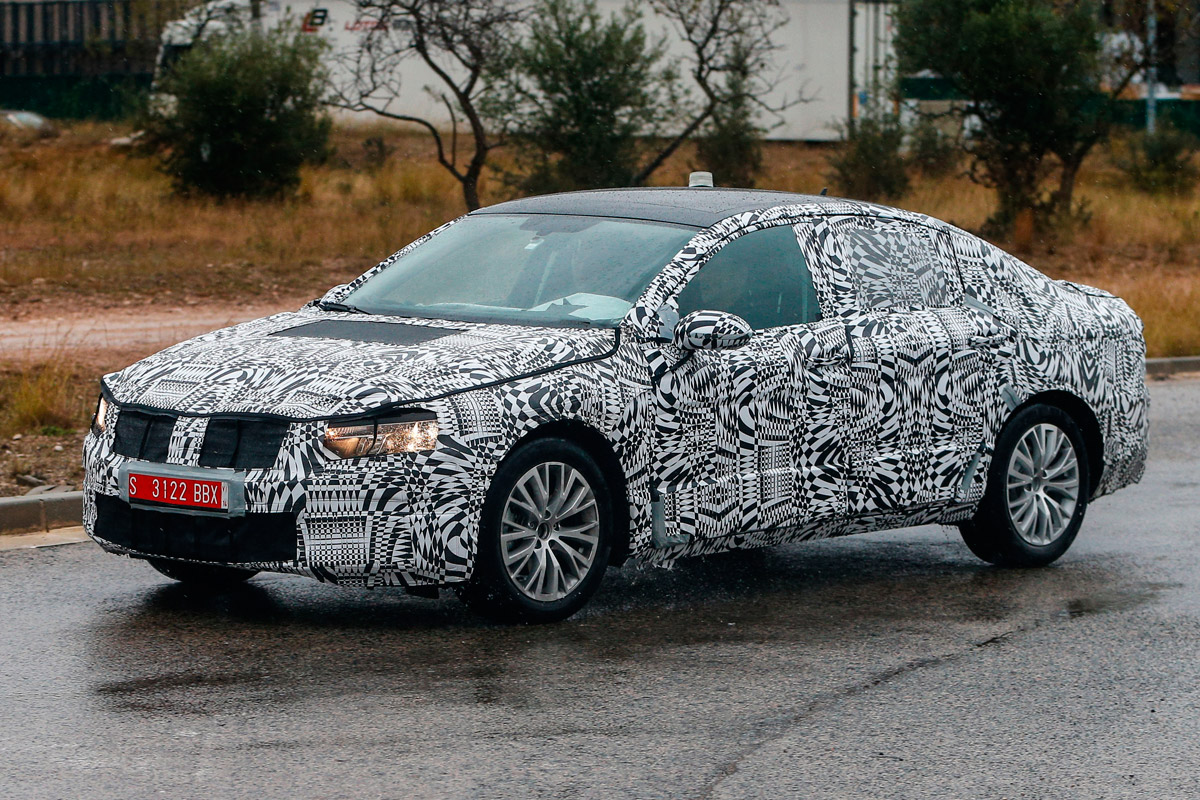 New VW Passat spy front