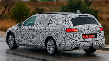 New VW Passat spy rear