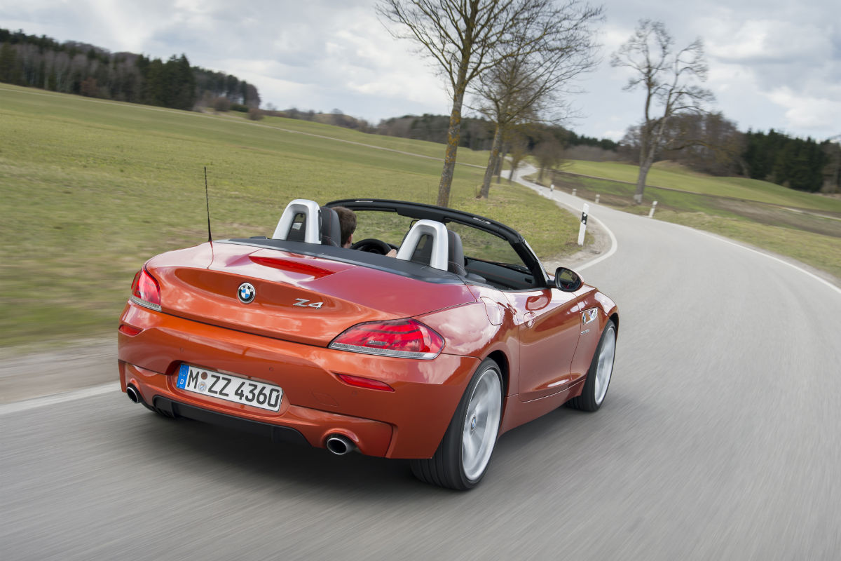 New BMW Z4 rear tracking