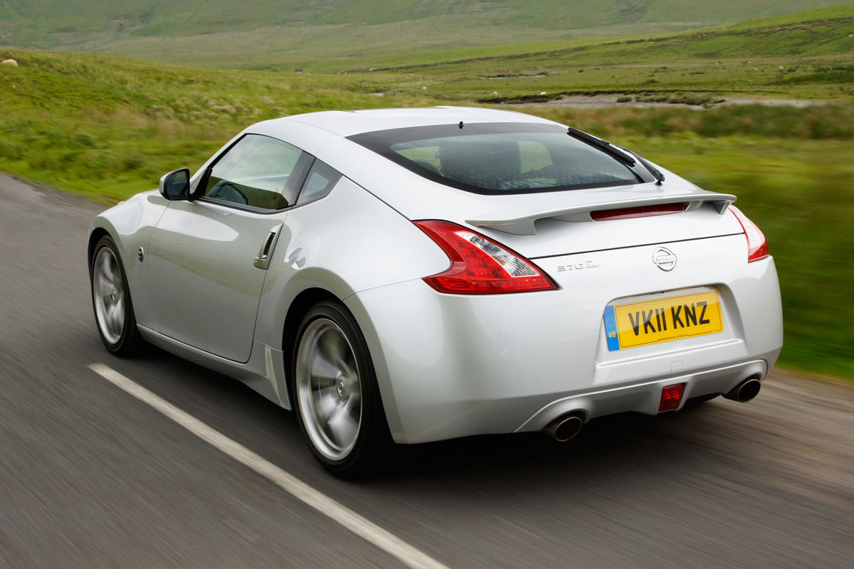 Nissan 370Z rear tracking