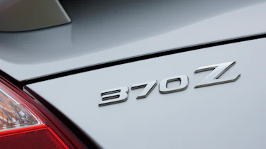 Nissan 370Z badge