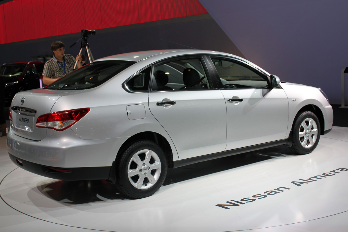 Nissan Almera