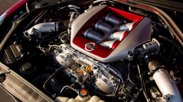Nissan GT-R 2014 engine