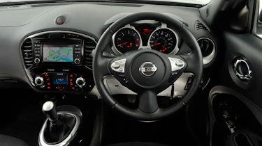 Used-Nissan-Juke-interior