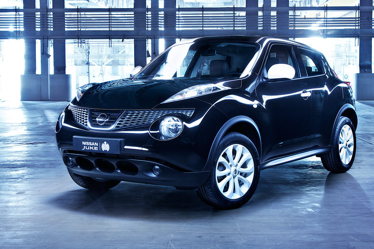 Nissan Juke Ministry of Sound edition front three-quarters
