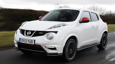 Nissan Juke Nismo front tracking
