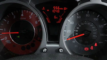 Nissan Juke Nismo dials