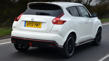 Nissan Juke Nismo 4WD rear tracking
