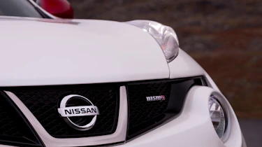 Nismo Juke Nismo grille