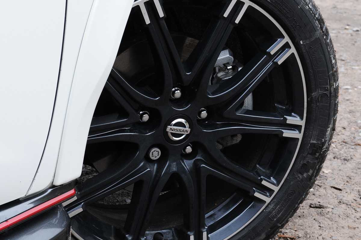 Nissan Juke Nismo wheel