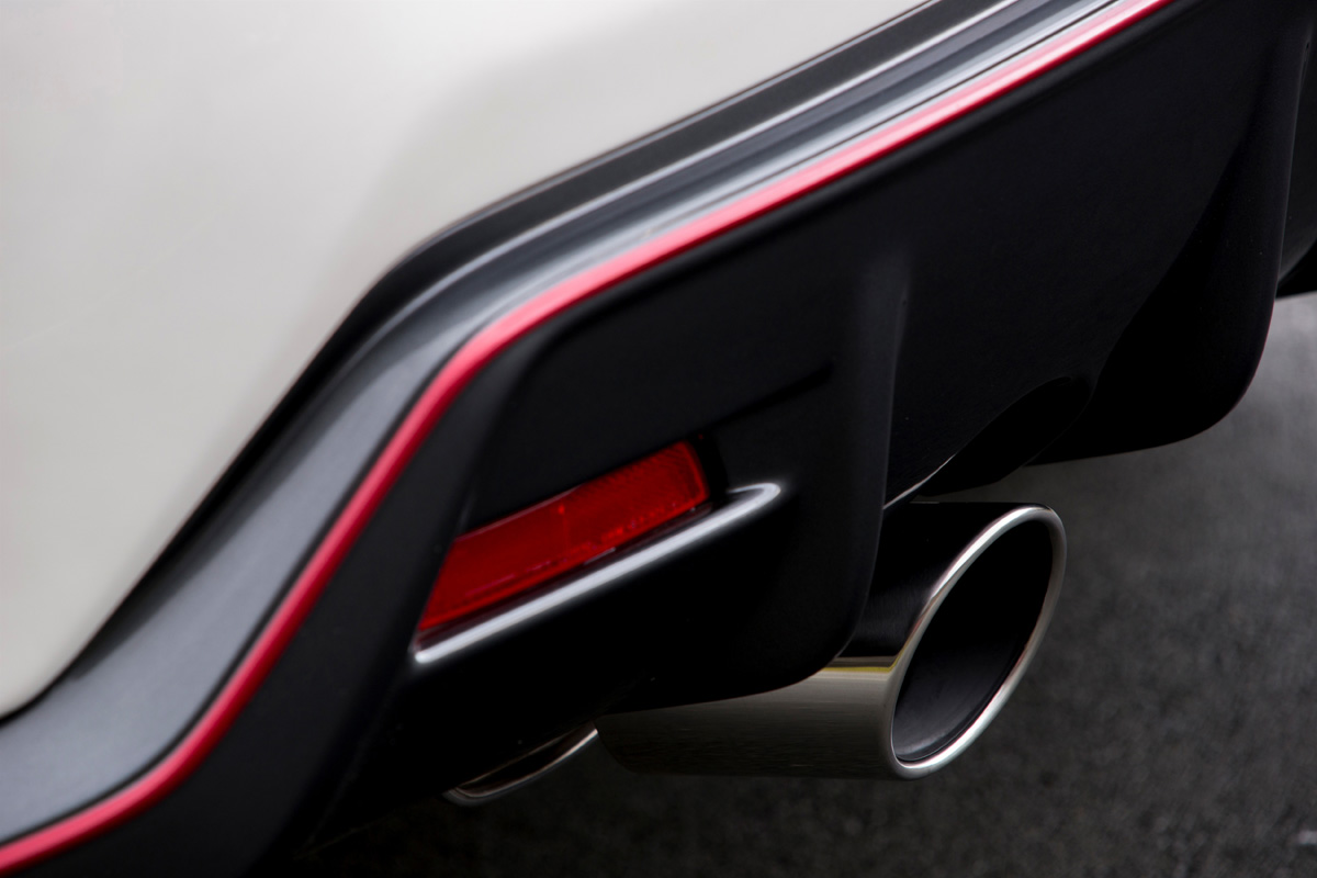Nismo Juke Nismo exhaust