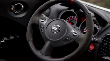 Nismo Juke Nismo dash