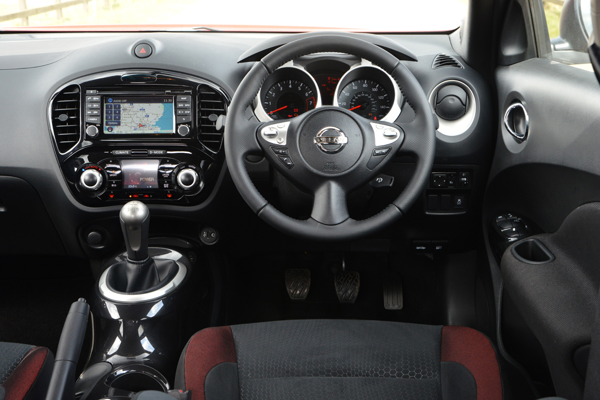 Nissan Juke n-tec dash