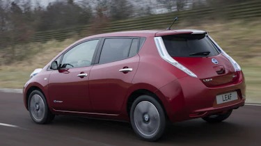 Nissan Leaf rear tracking