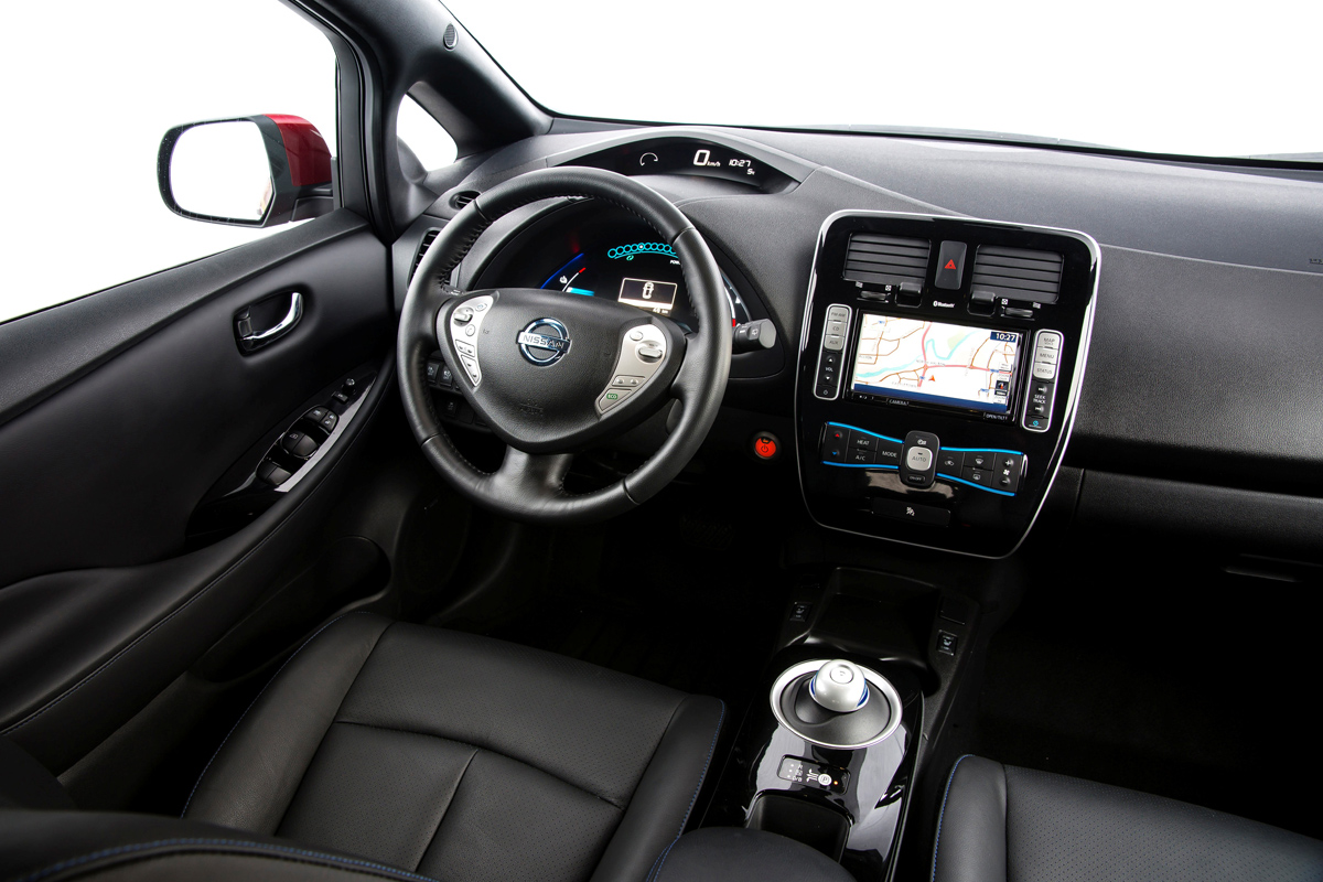 Nissan Leaf interior