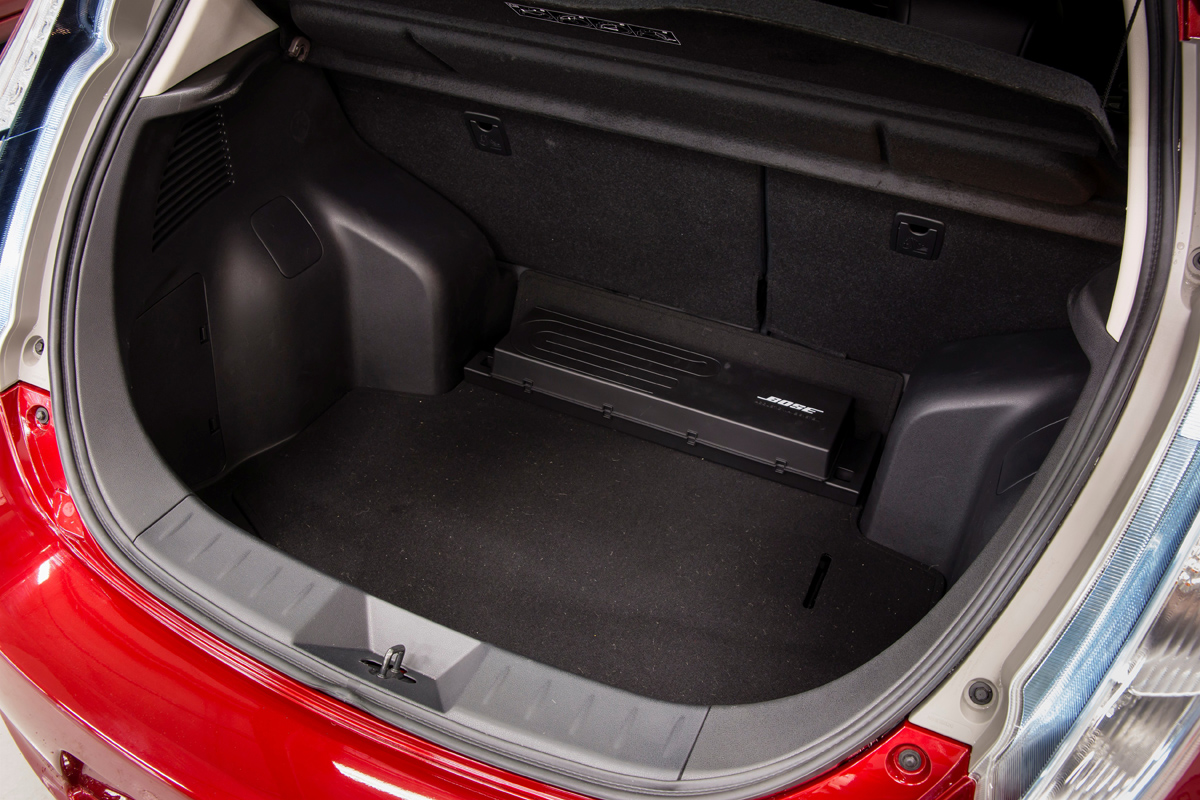 Nissan Leaf boot