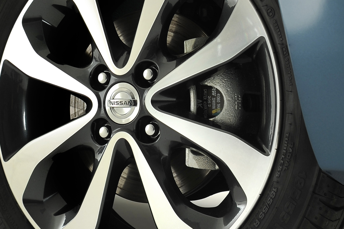 Nissan Micra wheel
