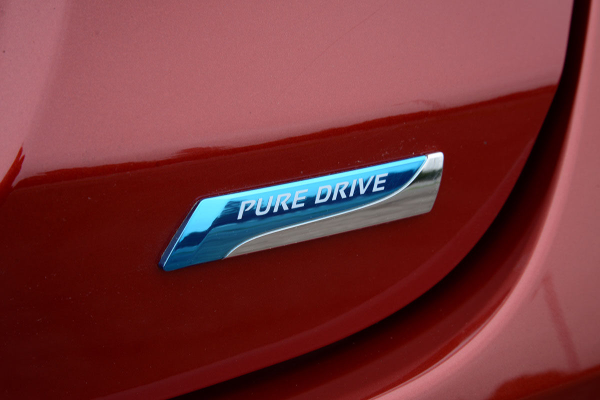 Nissan Note badge