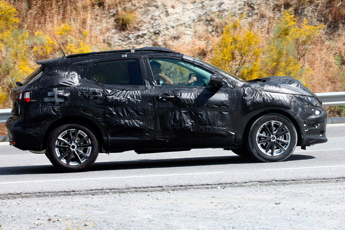 Nissan Qashqai profile