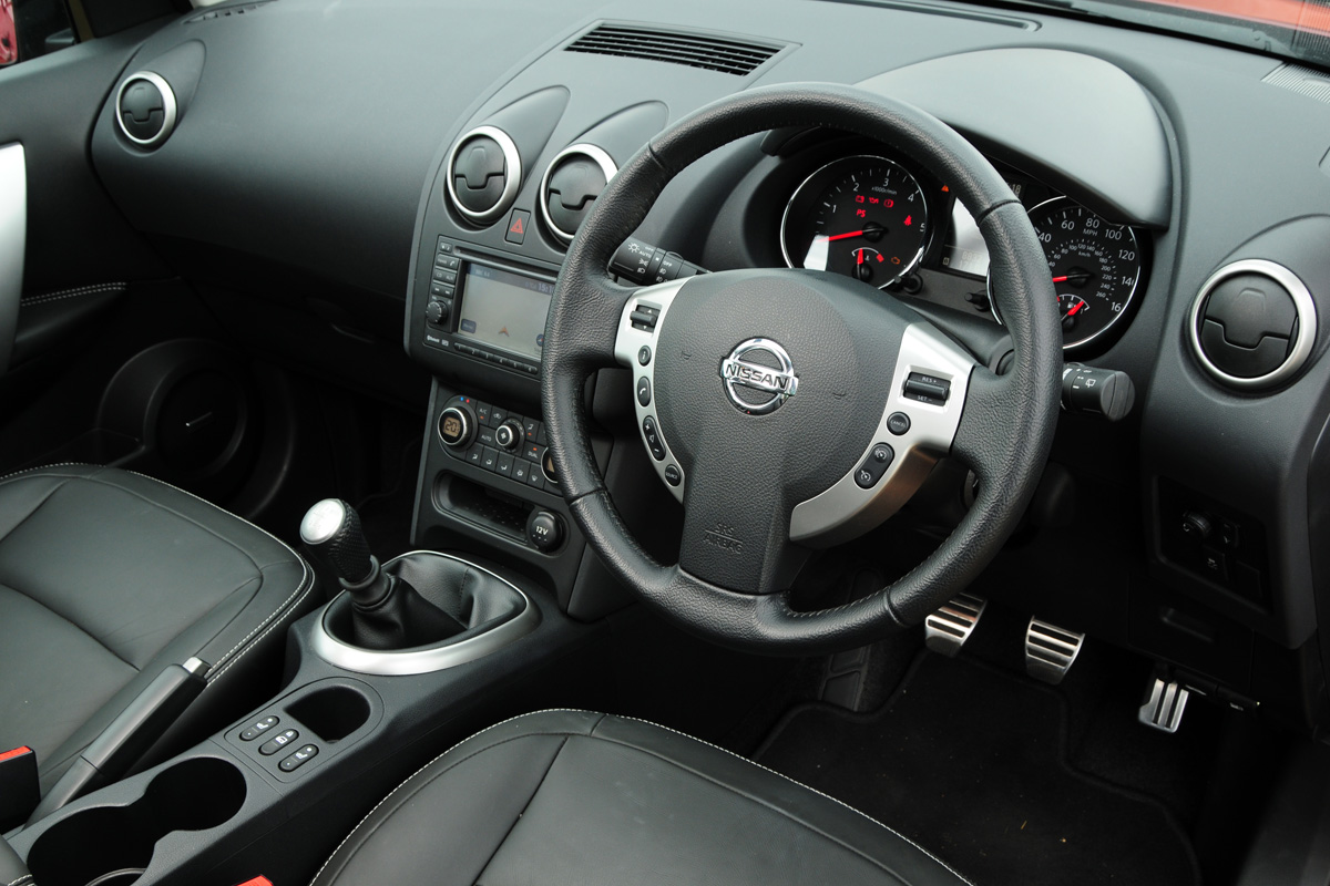 Nissan Qashqai interior