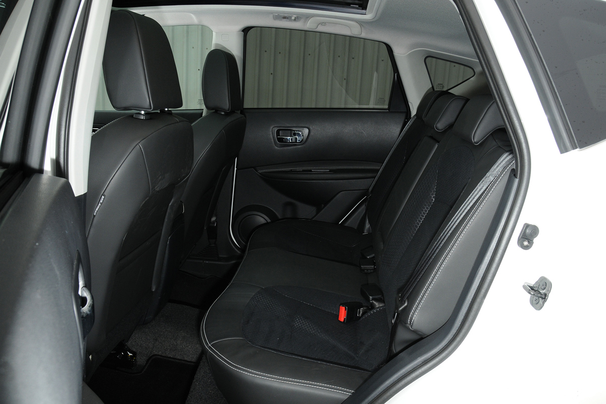 Nissan Qashqai rear seats