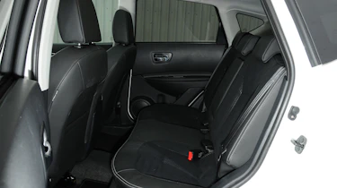 Nissan Qashqai rear seats