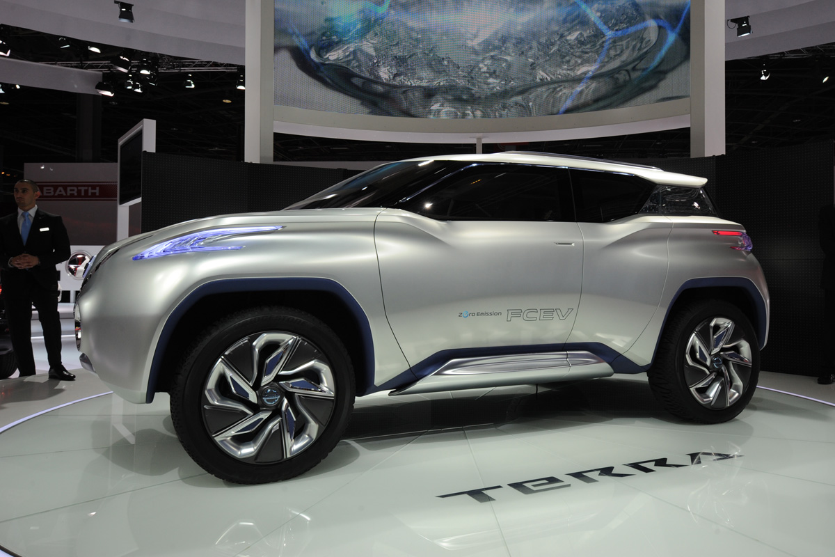 Nissan TeRRA SUV concept
