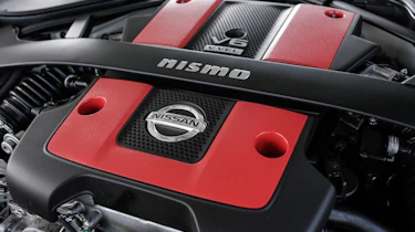 Nissan 370Z Nismo engine