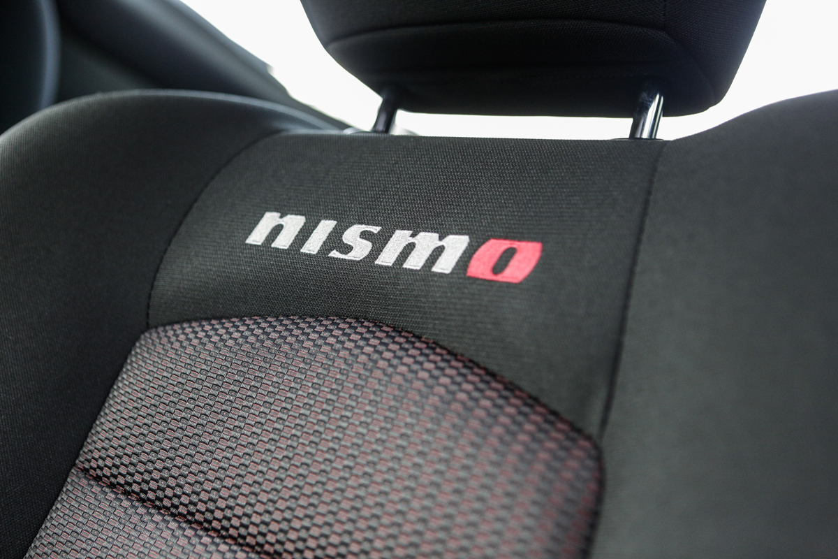 Nissan 370Z Nismo seat