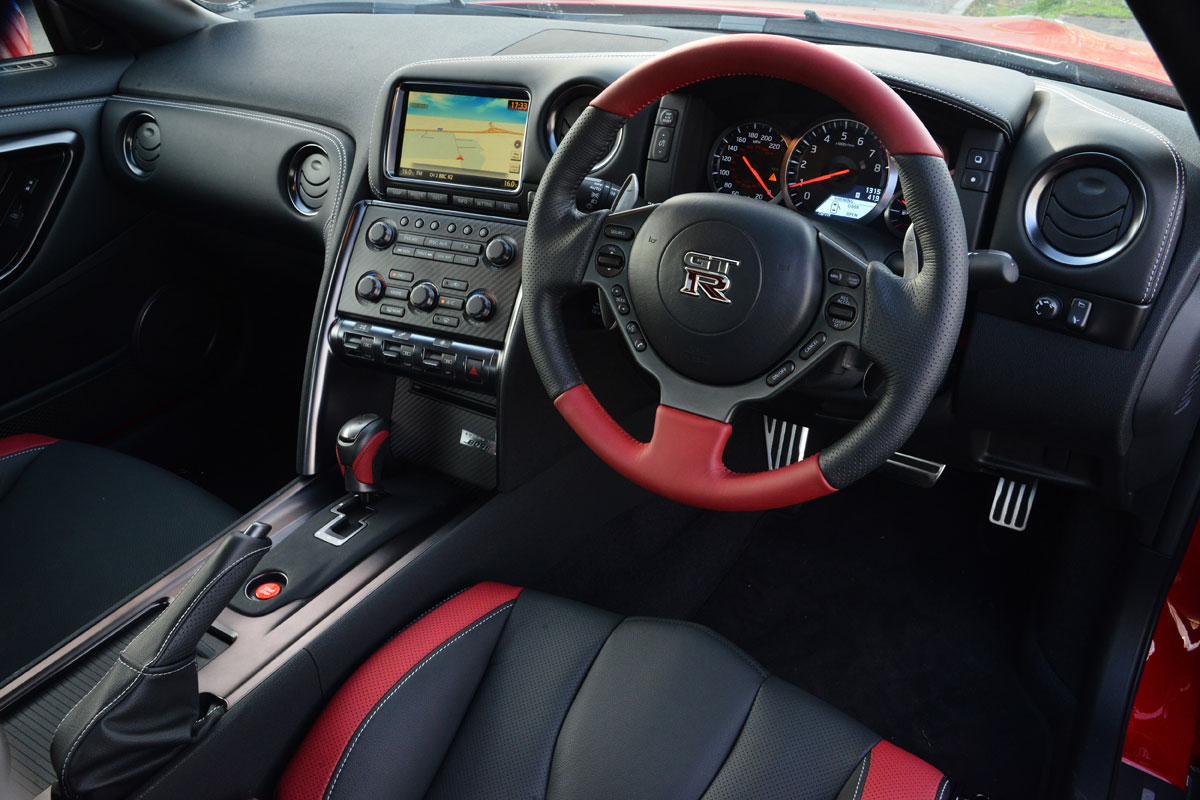 Nissan GT-R 2013 interior