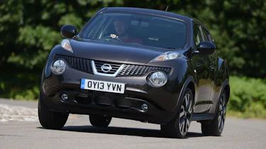Nissan Juke front cornering