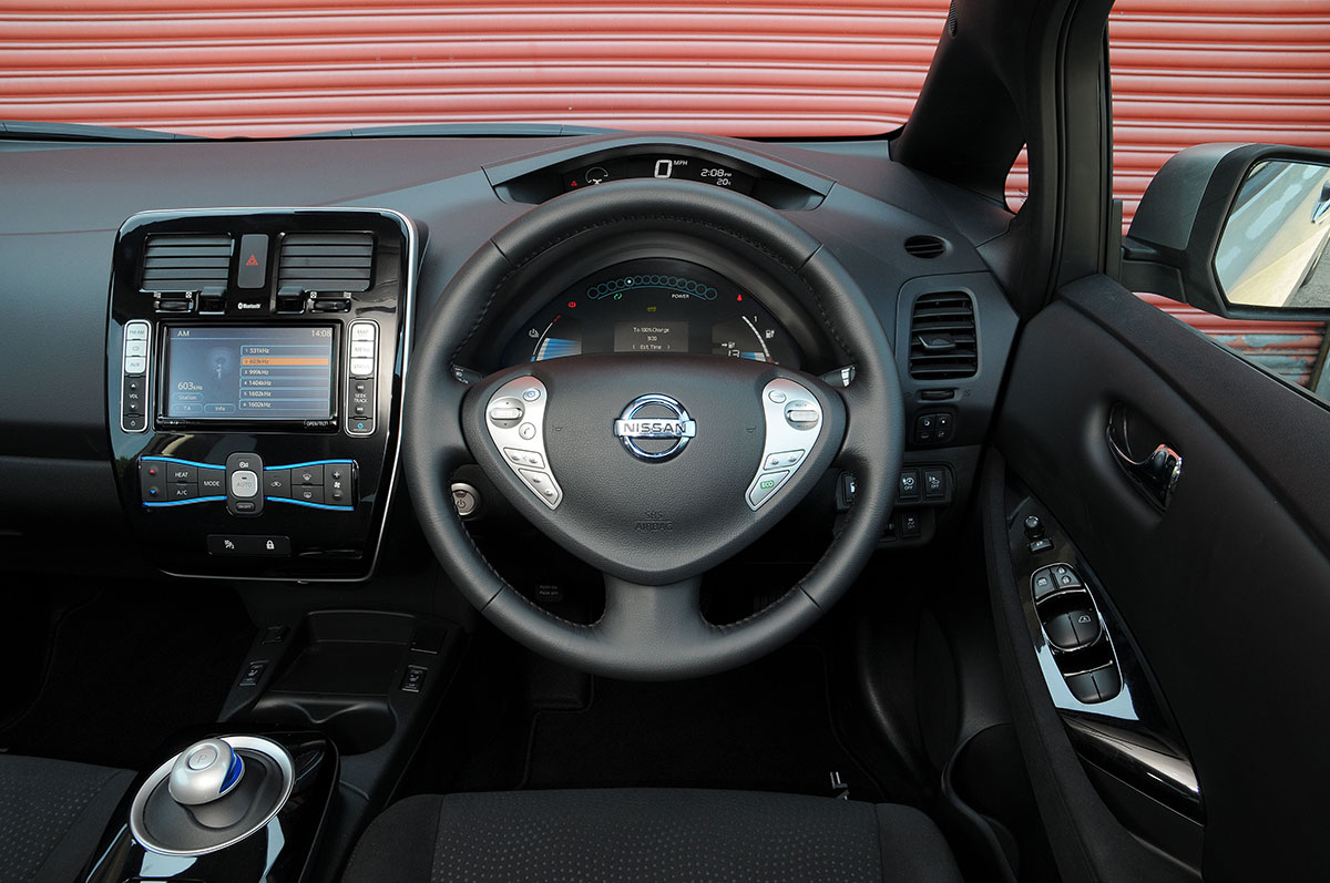 Nissan Leaf interior