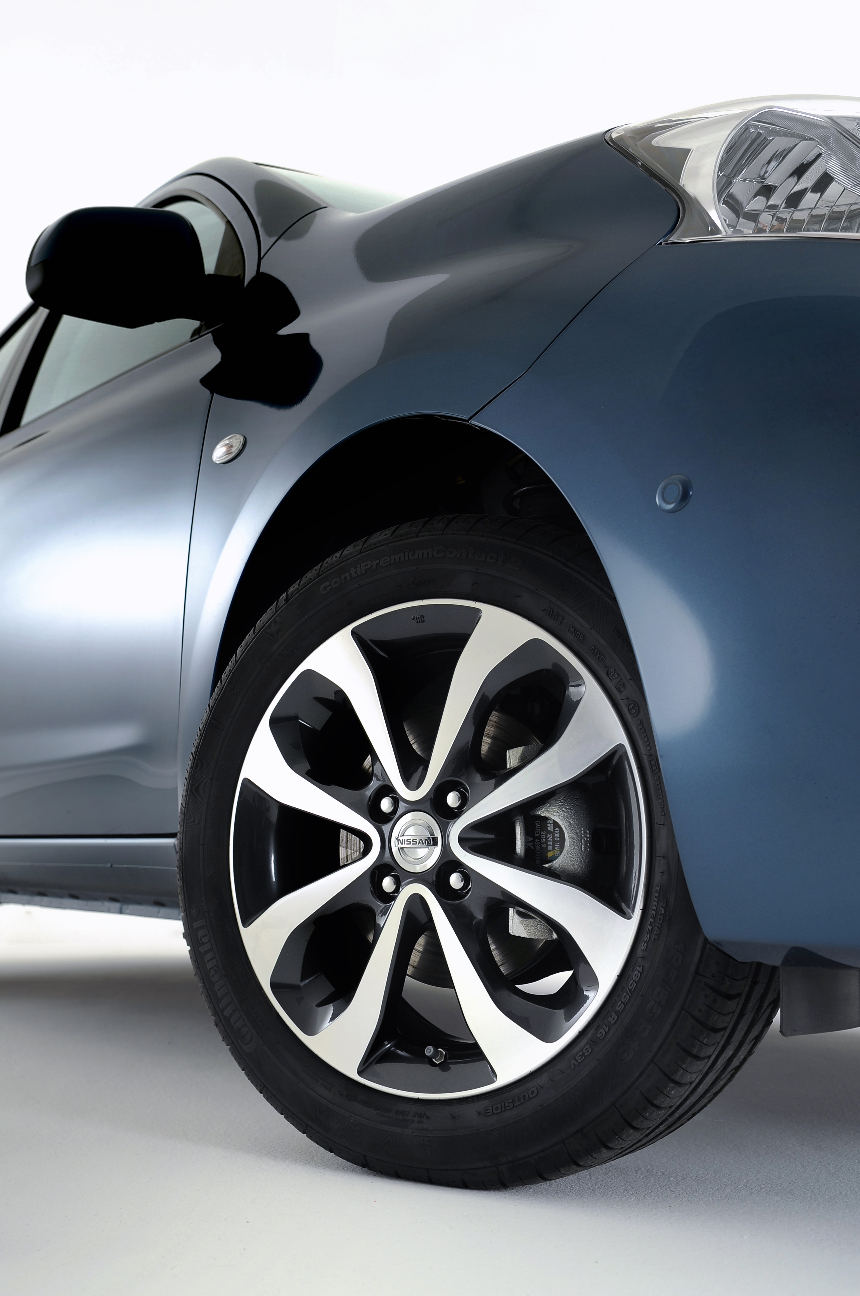 Nissan Micra wheel