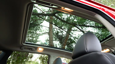 Nissan Qashqai Tekna 2014 sunroof