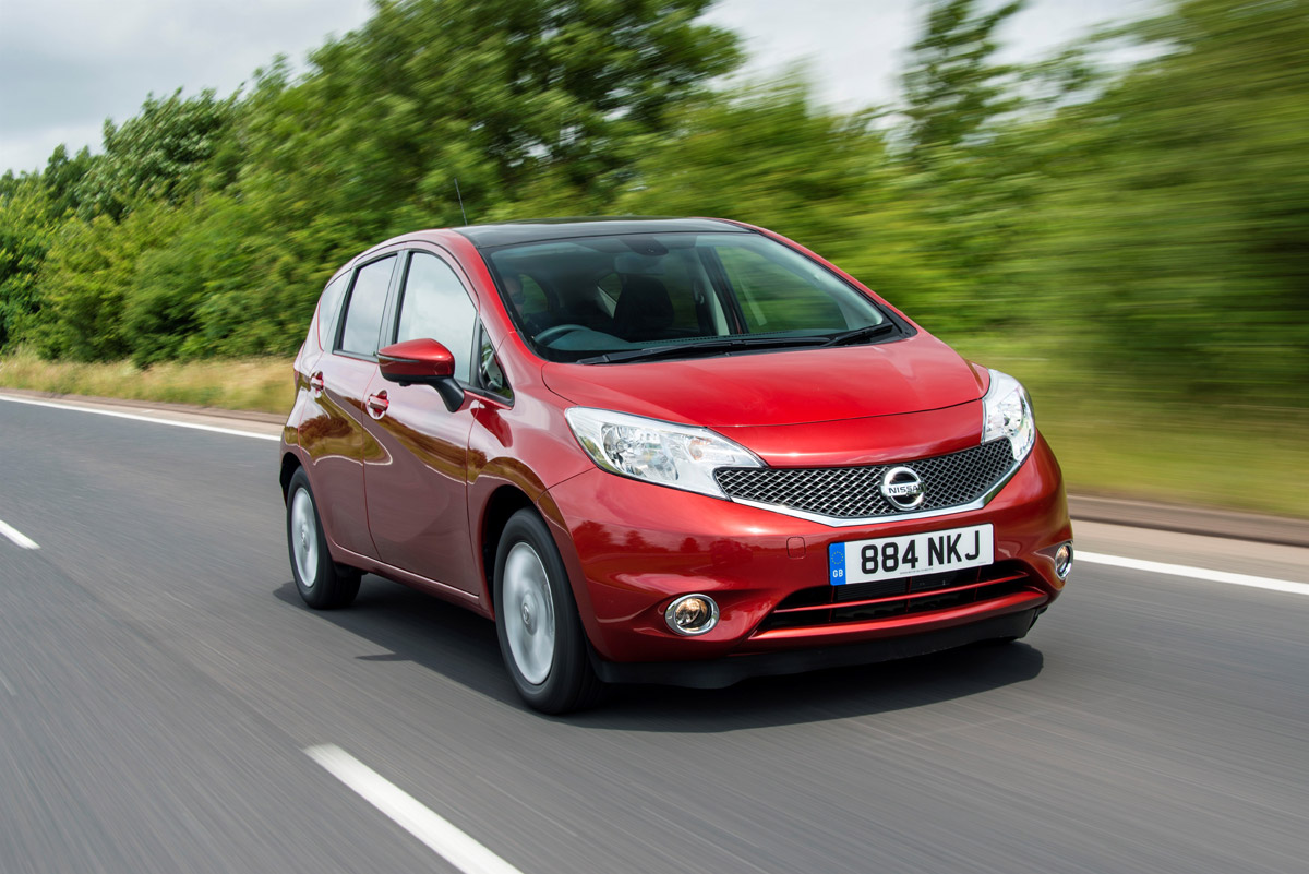 Nissan Note 2014 action