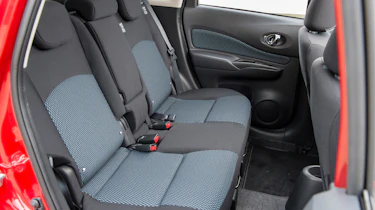 Nissan Note 2014 rear seats