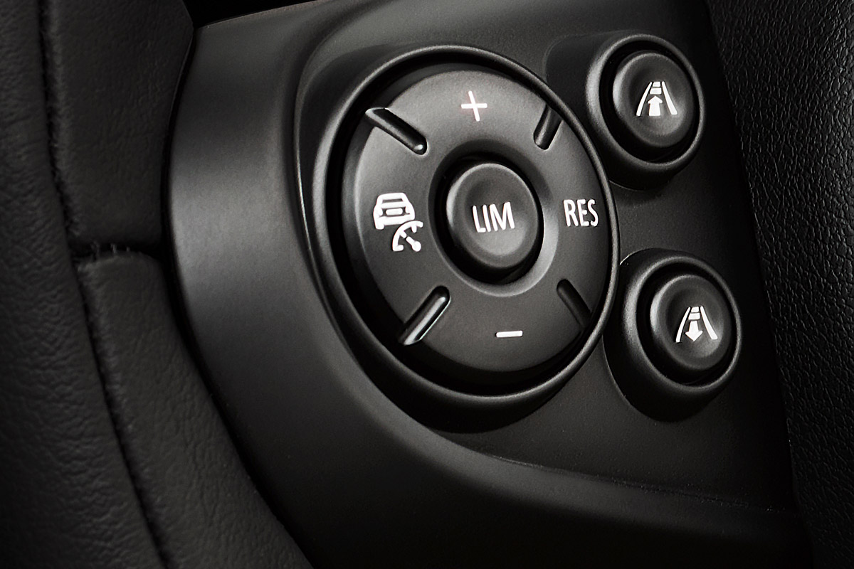 MINI speed and distance control