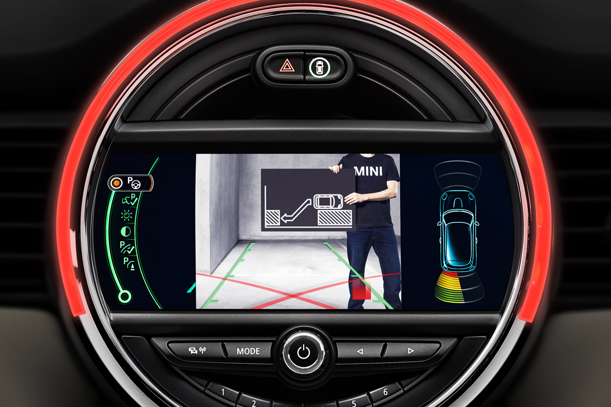 MINI parking assist