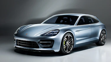 Porsche Panamera Sport Turismo front tracking