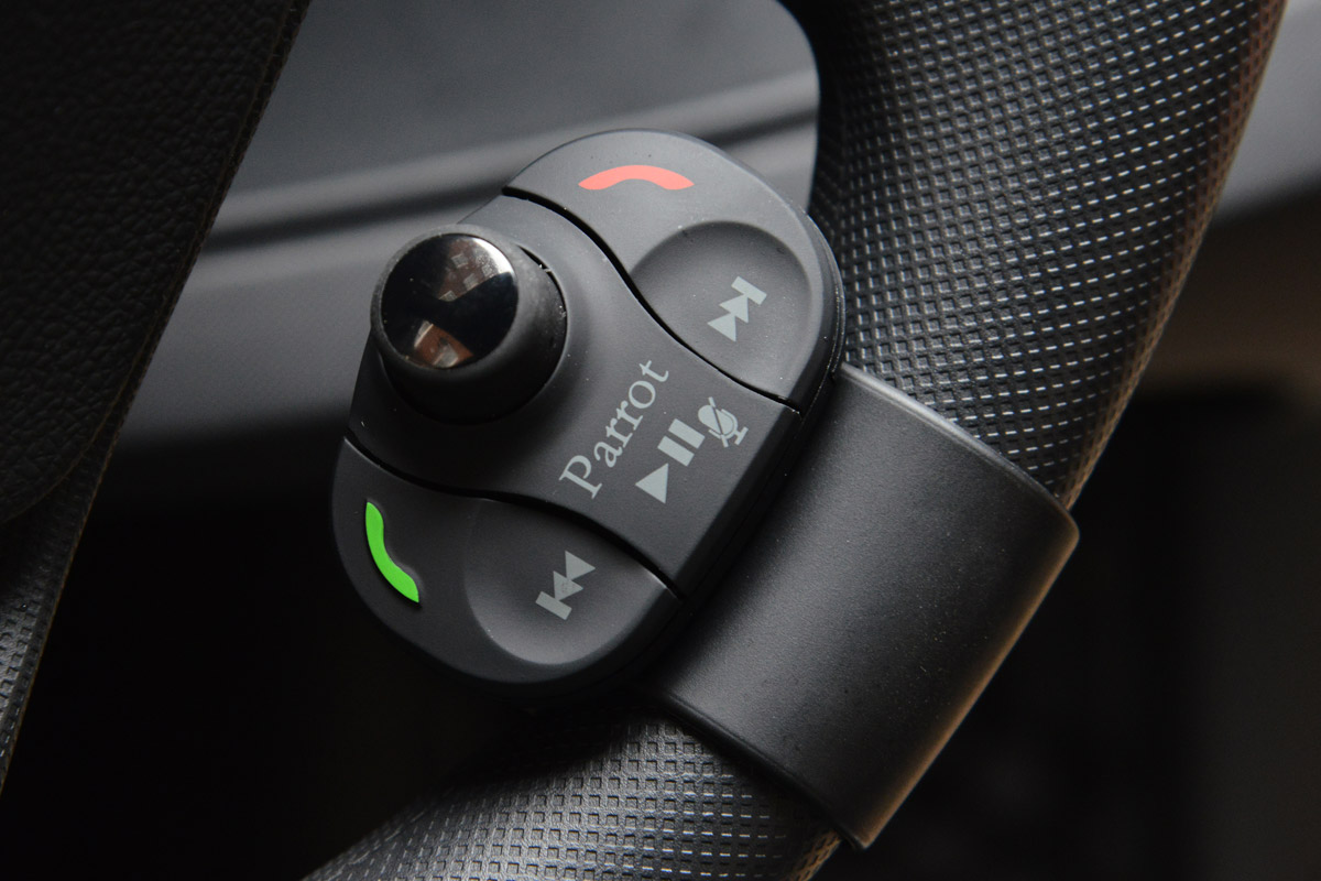 Renault Twizy Parrot Bluetooth system