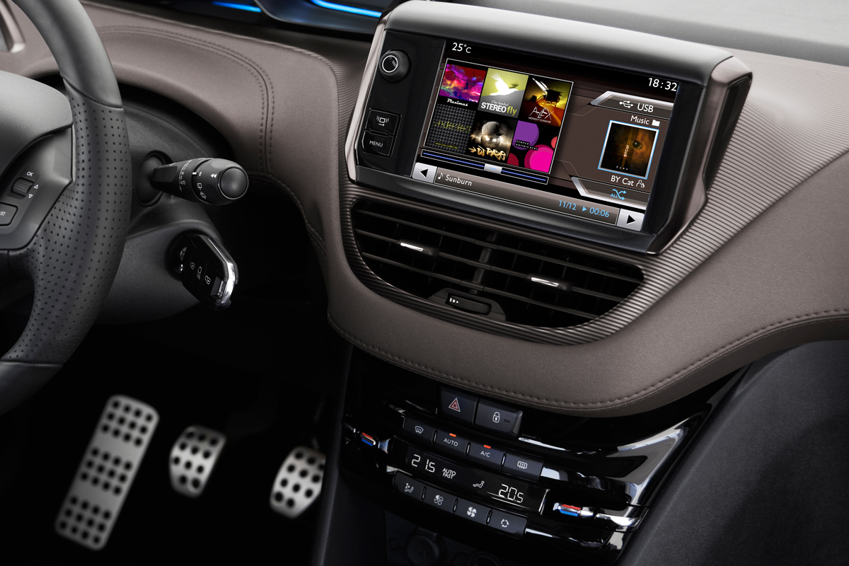 Peugeot 2008 1.6 VTi sat-nav