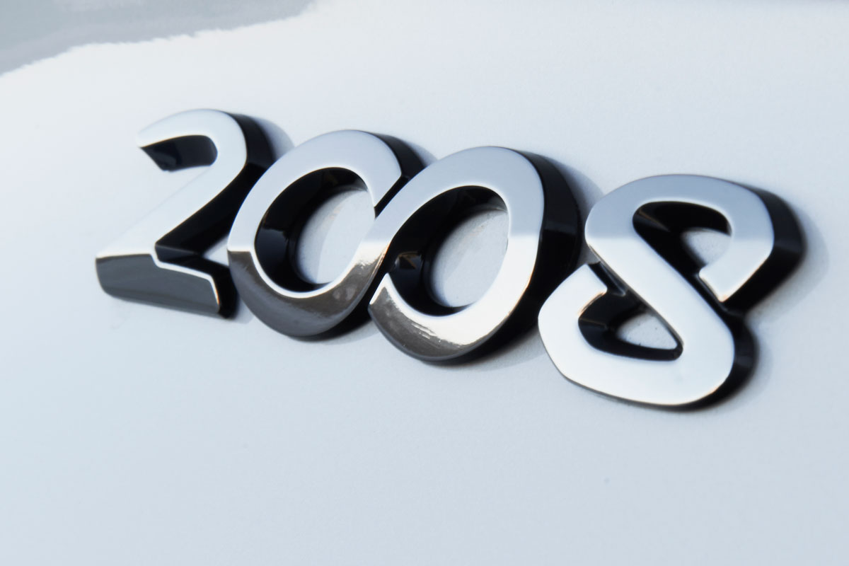 Peugeot 2008 badge