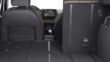 Peugeot 2008 boot partial