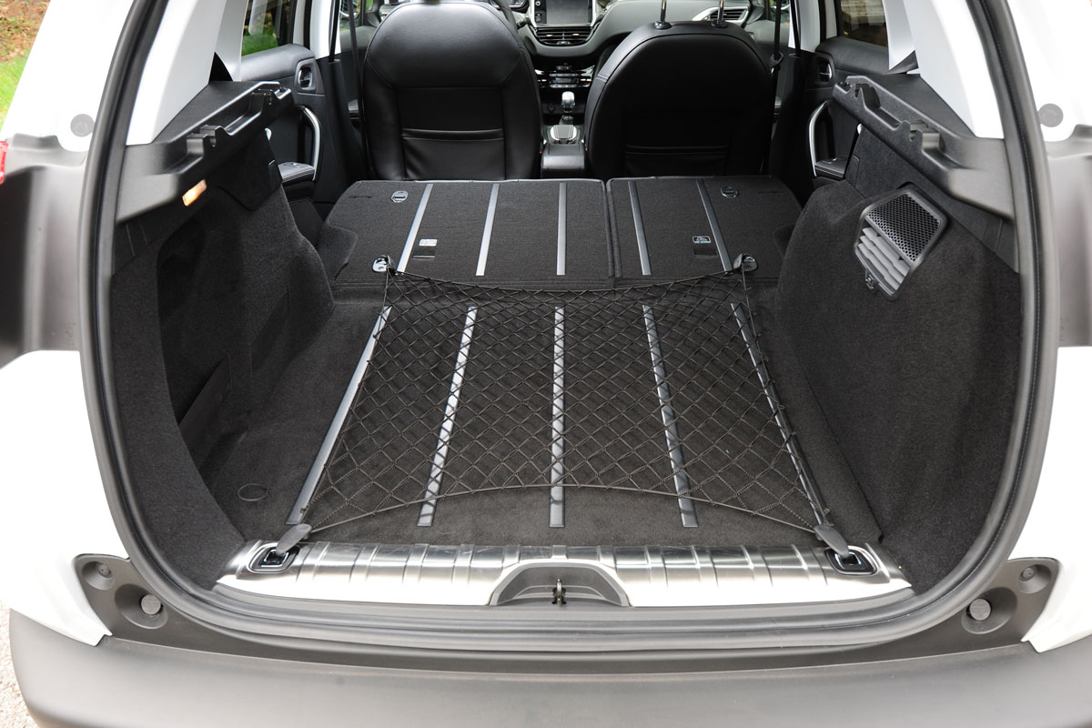 Peugeot 2008 boot