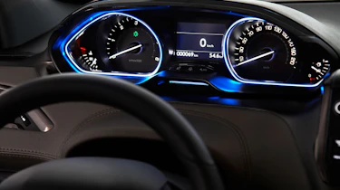 Peugeot 2008 dashboard dials