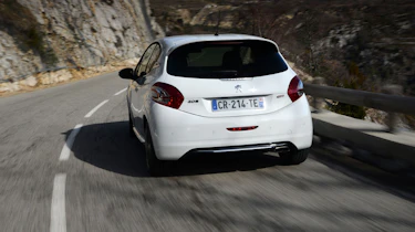 Peugeot 208 GTi rear corner