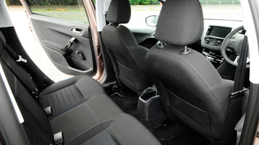 Peugeot 208 rear seats