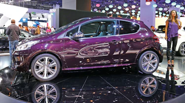 Peugeot 208 XY