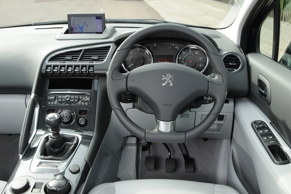 Peugeot 3008 interior